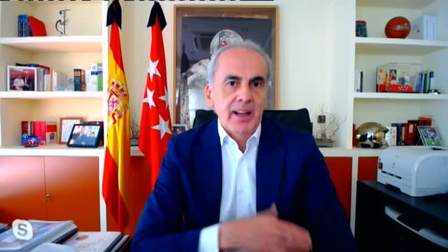 El consejero de Sanidad de Madrid acusa al de Políticas Sociales de filtrar a la prensa los correos en los que desoyó el protocolo de hospitalización de ancianos