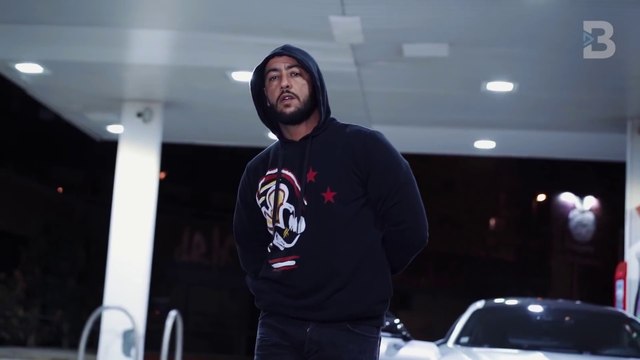 Lacrim - Freestyle Booska R4 (Clip Officiel)