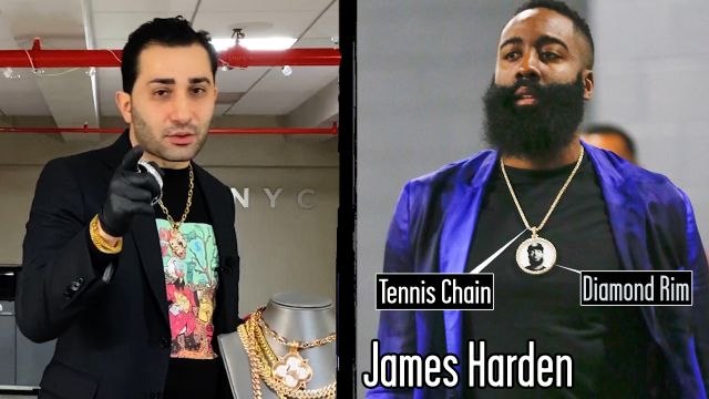 Jewelry Expert Critiques Athletes' Chains & Pendants