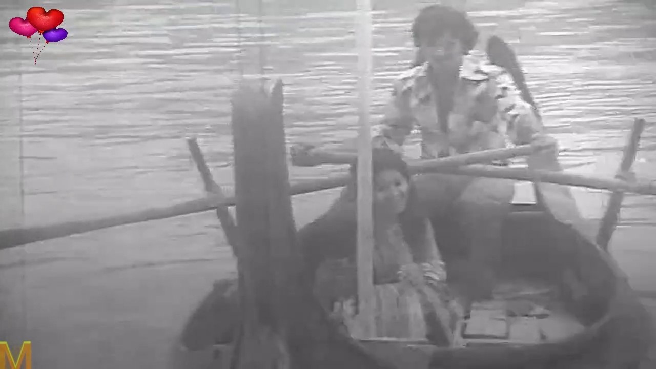 ওরে সাম্পানওয়ালা তুই আমারে করলি দিওয়ানা (Ore Sampanwala Tui Amare Korli Diwana) শিল্পীঃ শেফালী ঘোষ,চলচ্চিত্রঃ মণিহার।