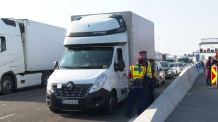 Top News - BE, vendimi i ministrave/ Kufijtë, mbyllur deri në korrik