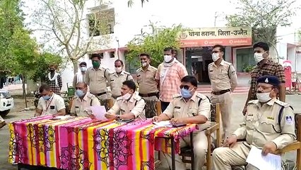 तराना पुलिस ने किया प्रेस कांफ़्रेस कर 1 माह बाद पुजारी हत्याकांड का खुलासा