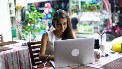 New LinkedIn Report: Top Industries Hiring Entry Level Positions
