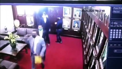 Dos diputados se pelean en la Cámara de Diputados