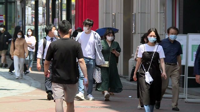 [날씨] 현충일, 서쪽 불볕더위...오후∼밤 곳곳 소나기 / YTN