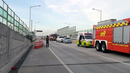 구리∼포천 고속도로 선단나들목 인근 6중 추돌사고 / YTN