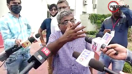 Monsoon में Corona के नए Symptoms को भूलकर भी न करें नजरअंदाज