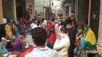 नोएडा: एंबुलेंस में तोड़ दिया 8 महीने की गर्भवती महिला ने दम, किसी भी अस्पताल ने नहीं किया था एडमिट