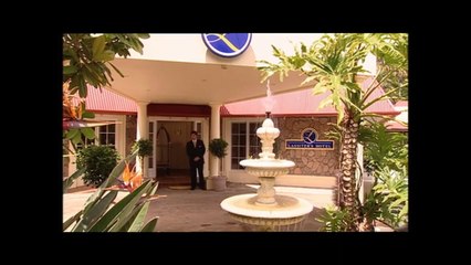 Neighbours Episode 4007 (Marc and Steph's wedding)