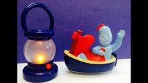 In The Night Garden Iggle Piggle Sails Away on Boat with Light Toy
