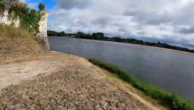 De Candes à Saumur en VTT par coteau et bord de Loire