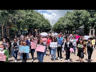 Ora News - Në Sarandë e Korçë protesta kundër abuzimit seksual