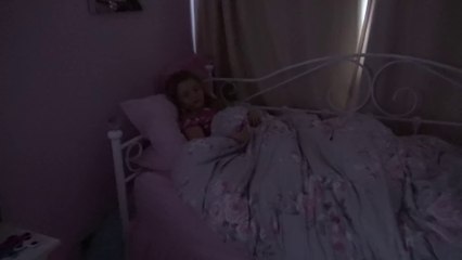 Sophia Isabella e Alice Brincando a Noite