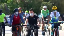 Bodrum Belediye Başkanı belediyeye bisikletle gitti - MUĞLA