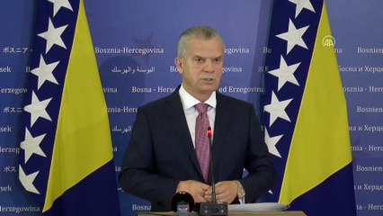 Bosna Hersek Güvenlik Bakanı Radoncic istifa etti - SARAYBOSNA
