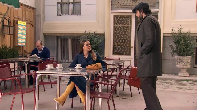Louermo - Guillermo le cuenta las novedades del caso Ubieto a Lourdes (064)