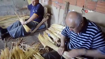 İki kardeşin omuz omuza süpürgecilik mücadelesi