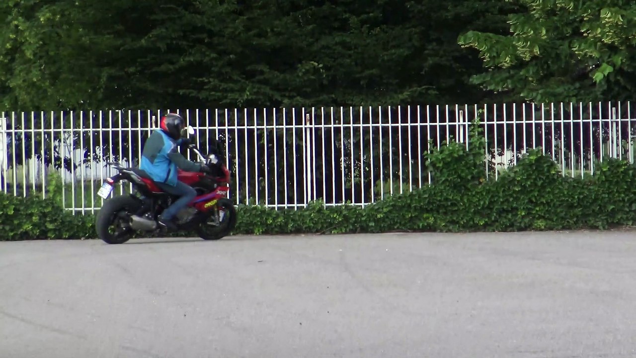 BMW S 1000 XR WORKING FAST