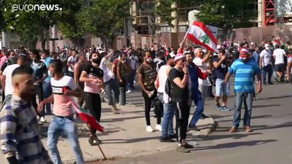 Protestos no Líbano degeneram em violência