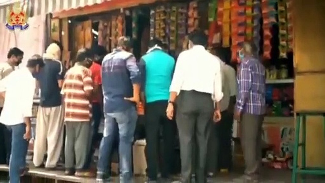कोरोना बचाव को लेकर झांसी पुलिस ने जारी किया वीडियो, तो एक्टर सोनू सूद ने क्या कहा, सुनिए