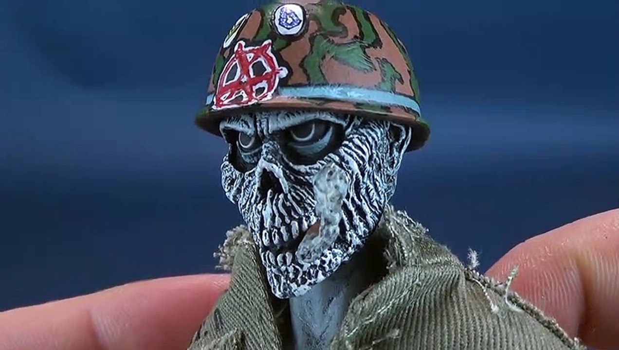 NECA Toys Stormtroopers of Death Retro Cloth Sgt D Figure Review
