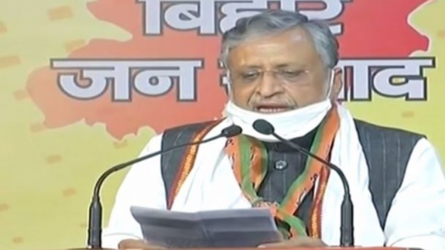 Sushil Modi praises PM Modi for running special trains for migrants