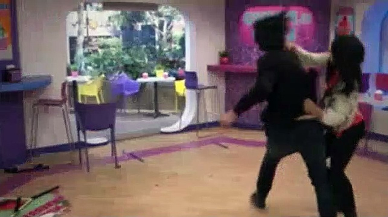 K.C. Undercover S01E28 - K.C. and Brett- The Final Chapter (2) - video ...