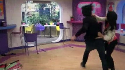 K.C. Undercover S01E28 - K.C. and Brett- The Final Chapter (2)