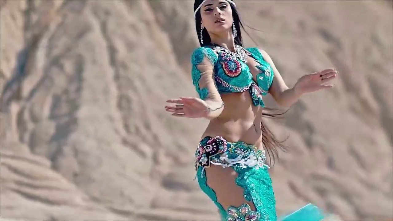 girl belly dance  arabic music//Samira Zopunyan - Mermaid Tails
