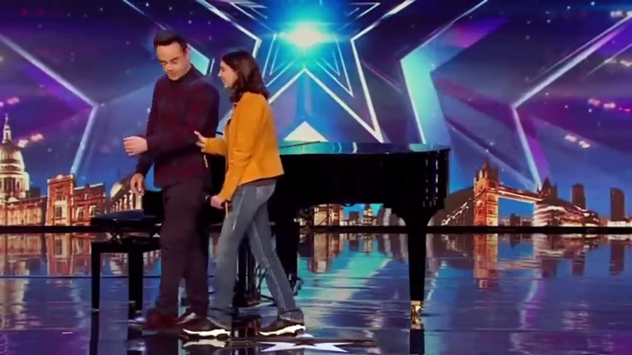 INCREDIBLE Singer Bring Audience To Tear on BGT / Got Talent Global