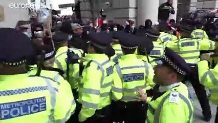 Összecsapások voltak a londoni Black Lives Matter tüntetésen