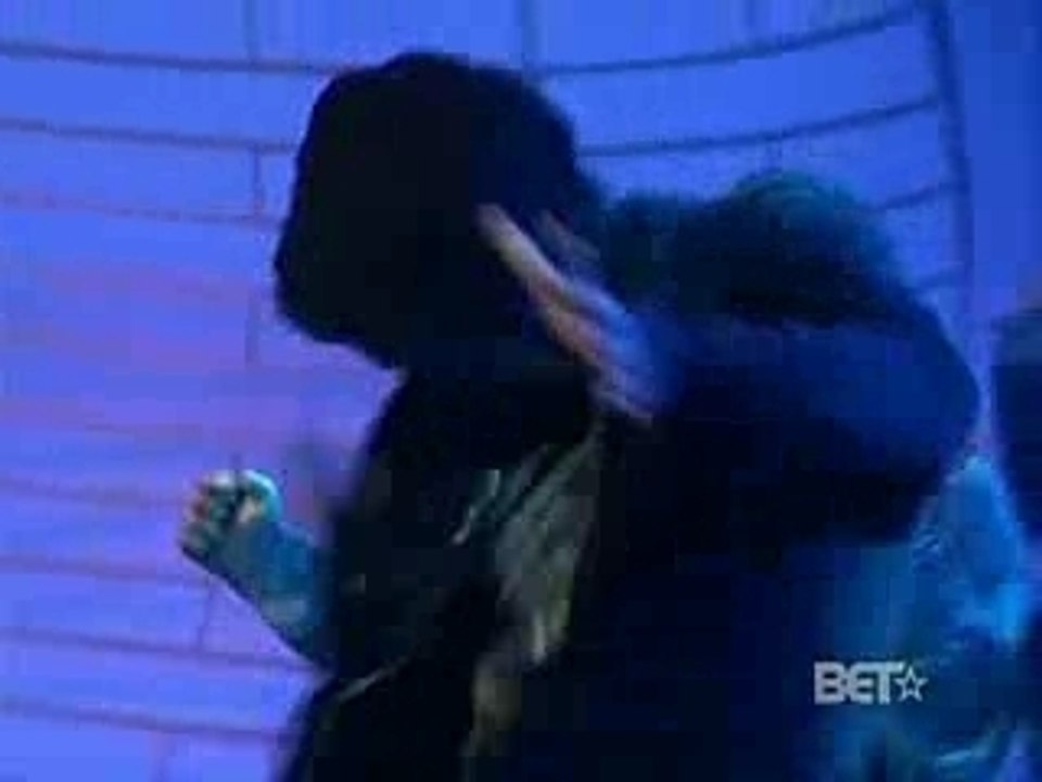 Omarion - Song Medley (LIVE BET 2007)