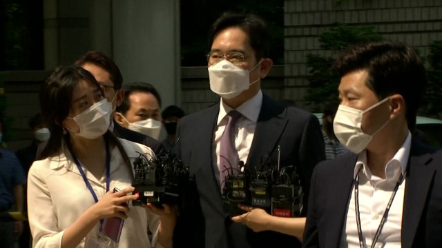 이재용, 법원 출석...취재진 질문에 '묵묵부답' / YTN