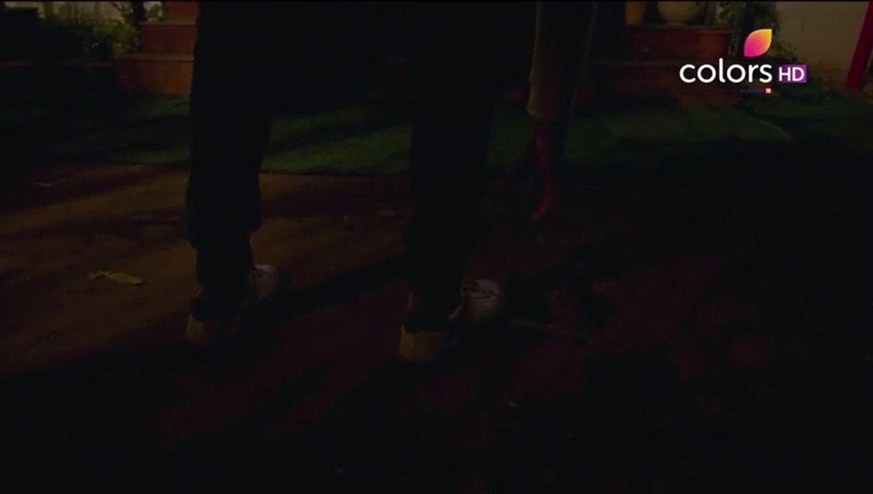 Cinta Luar Biasa - Episode 10