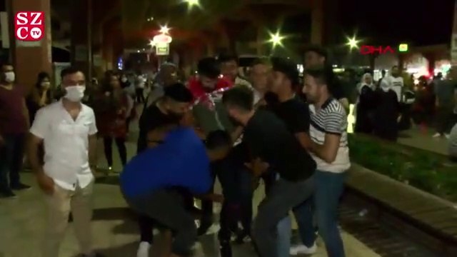 Asker uğurlamasında tedbirlere rağmen sosyal mesafe ortadan kalktı
