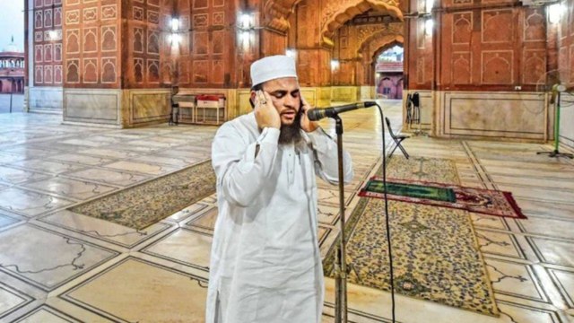 Delhi Jama Masid opens for worship, tourists not allowed