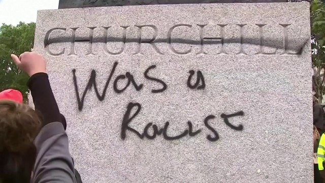 Londres: la statue de Winston Churchill vandalisée