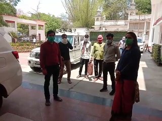 अतिथि शिक्षक को नही मिला वेतन, मई-जून के वेतन देने की मांग, कलेक्टर को सौपा ज्ञापन