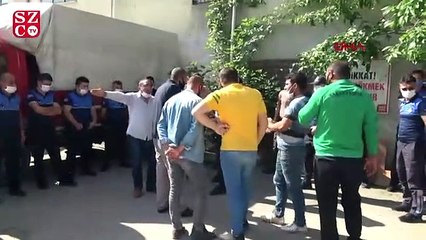 Pazarcılar tezgah açmalarına izin verilmemesine tepki gösterdi