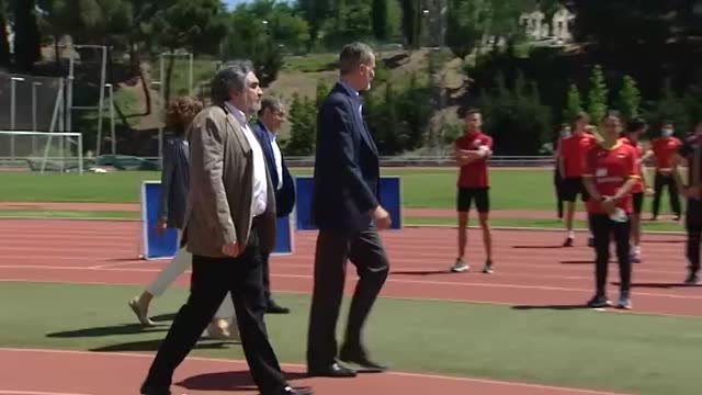 Felipe VI: Todos los españoles somos un equipo y necesitamos superar esta crisis apoyándonos en los valores del deporte