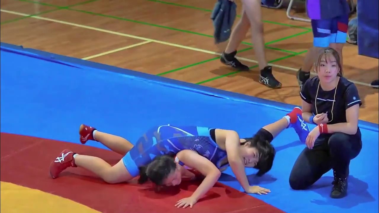 果敢に戦う女子レスリングの勇士に感動する 【スポーツ】