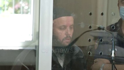 Ora News - Gjykata lë në burg ''radikalin'', avokati i tij: Ngjarja u hiperbolizua / Kronika