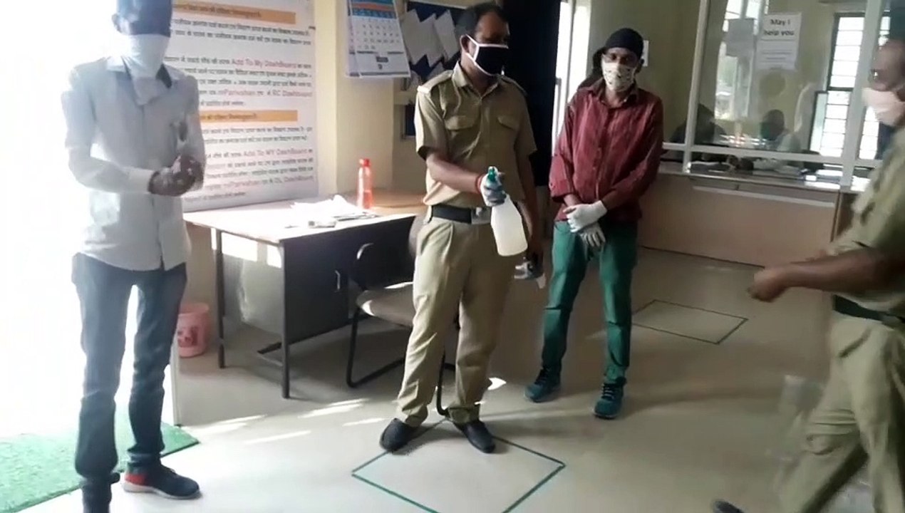 RTO Jaipur बिना मास्क, सैनिटाइज के प्रवेश बंद video Dailymotion