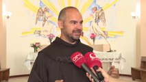 Ora News - Shkodër, kisha hap dyert për emigrantët