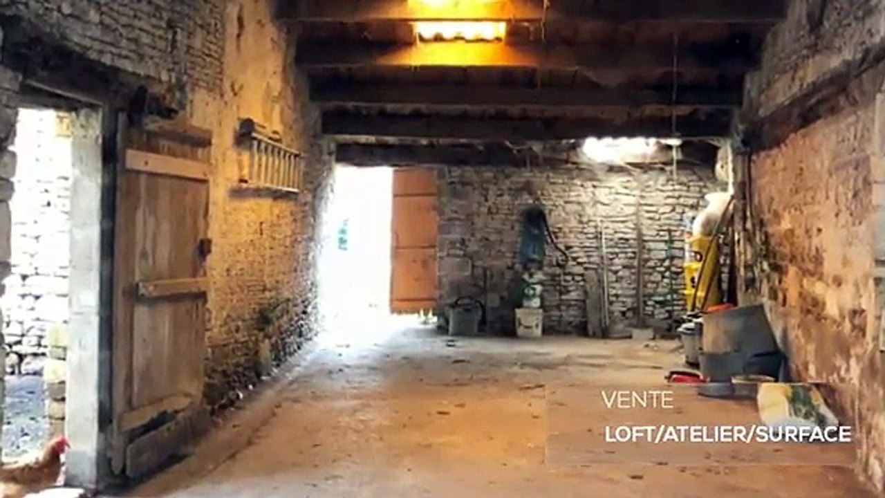 A vendre - Loft/atelier/surface - SAINT-GEORGES-D'OLERON (17190) - 2 pièces - 135m²