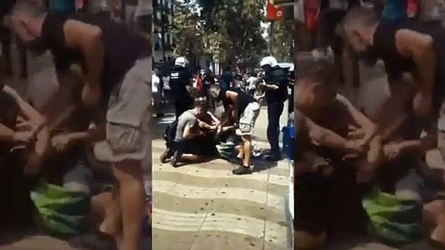 Por el fin de las redadas policiales y del racismo social y estructural.
