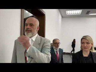 Rikonstruktohet Universiteti i Arteve - News, Lajme - Vizion Plus