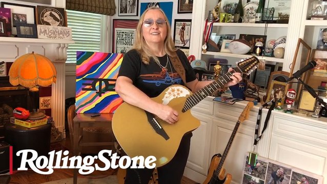 Melissa Etheridge Performs 'Come to My Window' and 'Human Chain' | In My Room