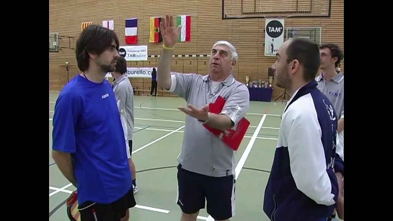 PENNES MIRABEAU - INEF BARCELONA (2a semifinal men) 14th European Cup Tamburello Indoor Koln 2007