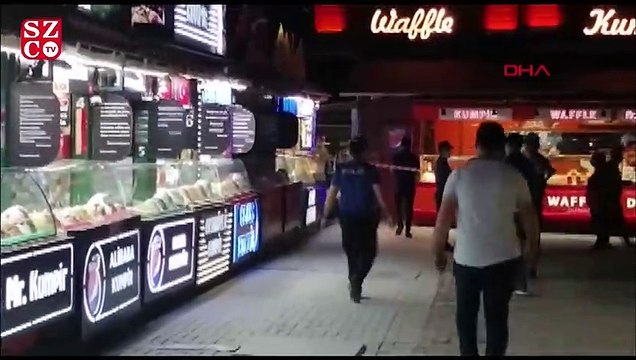 Ortaköy’de kumpircilerin olduğu sokakta çökme